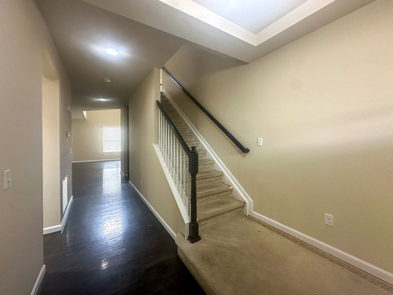 17762 Coral Burst St - Photo 7 of 40