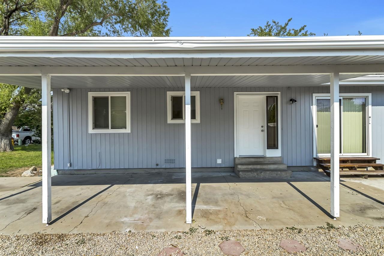 4453 S Honeywood Ln #AUP - Photo 2 of 24