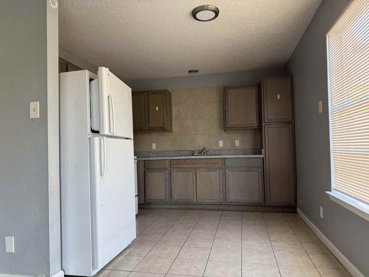 1403 North 2nd Street - Photo 4 of 11