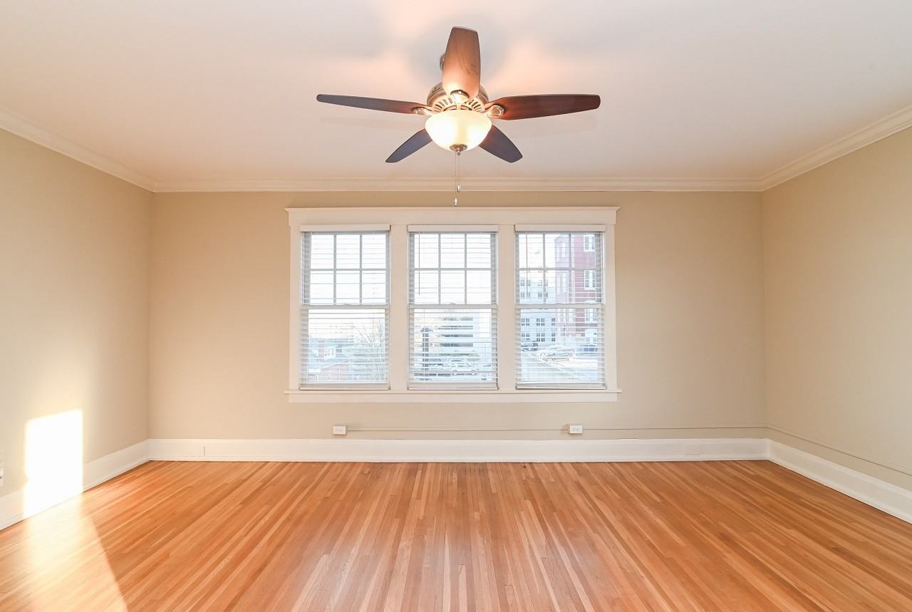 315 Washington Street - Photo 7 of 24