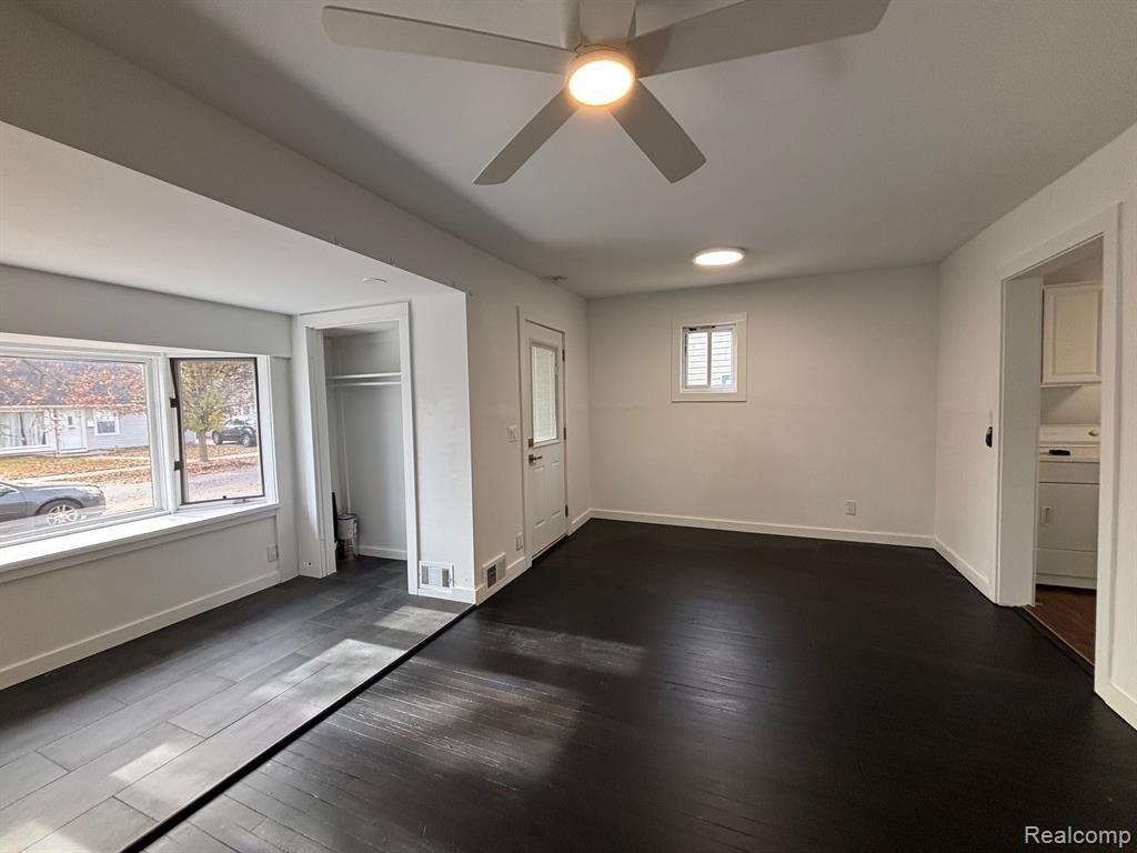 2145 Browning Street - Photo 3 of 9