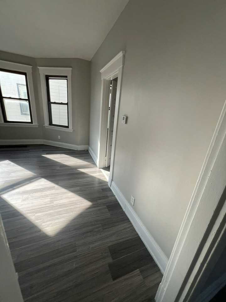 3054 McHenry Avenue, Unit Unit 1 - Photo 7 of 11