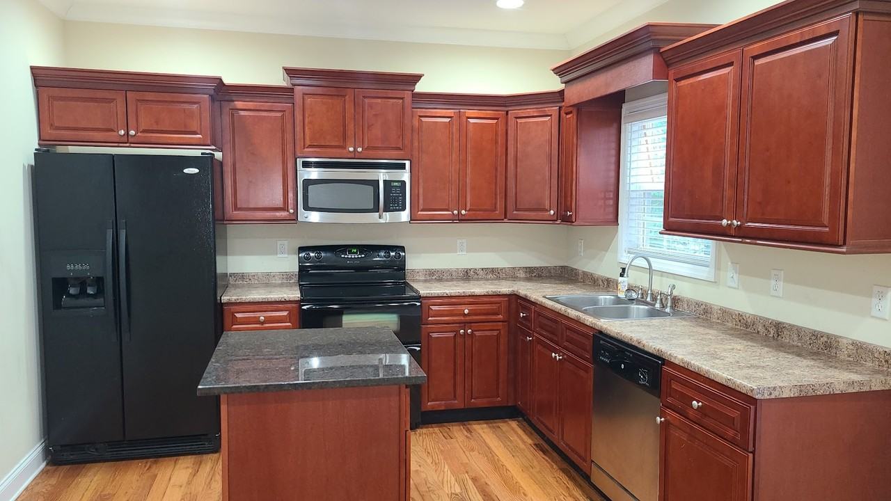 6960 Park Drive - Photo 2 of 11