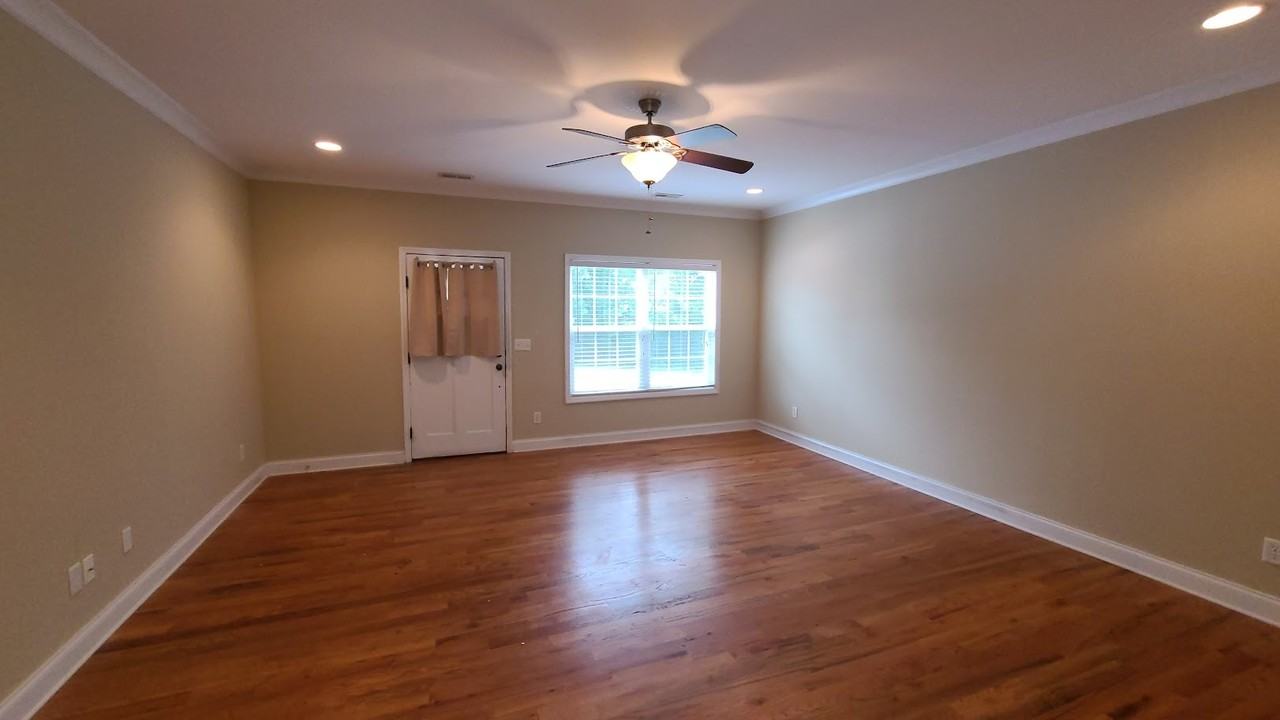 6960 Park Drive - Photo 4 of 11