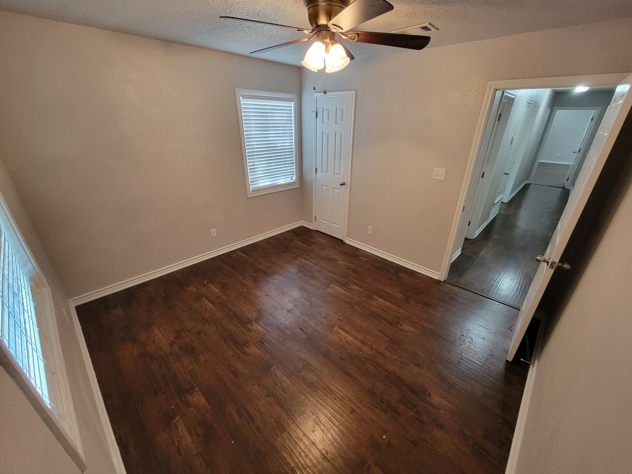 900 N 8th St #NA - Photo 5 of 11