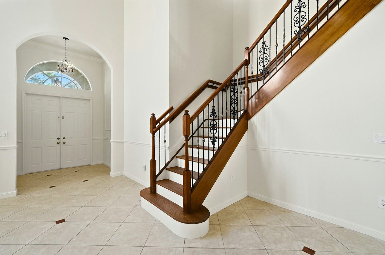 2388 SW 127th Ave. - Photo 2 of 27