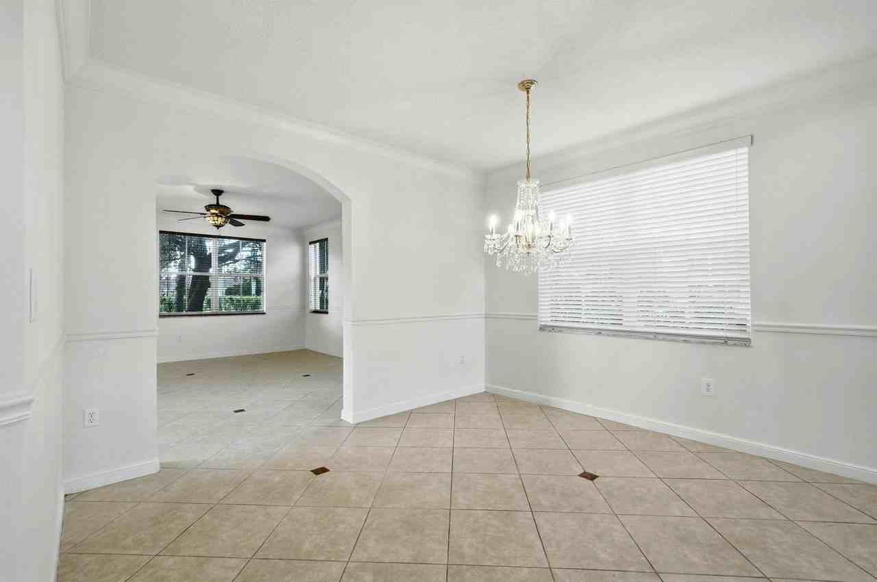 2388 SW 127th Ave. - Photo 6 of 27