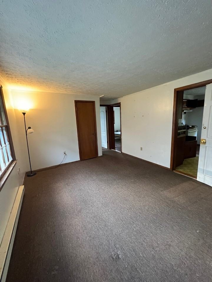 218 South College Avenue - Photo 3 of 25