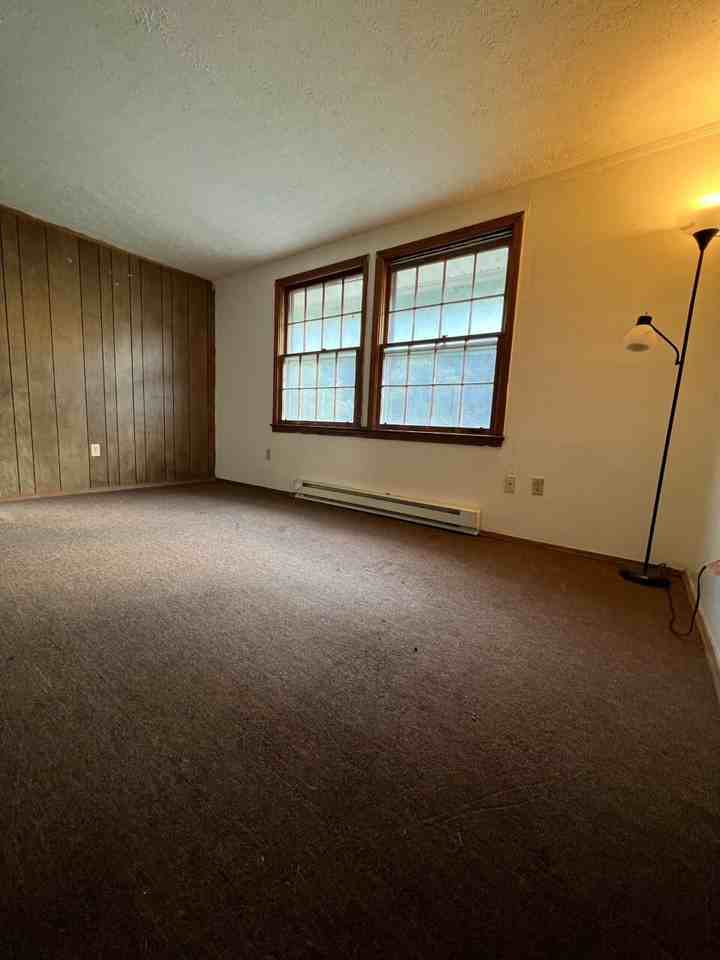 218 South College Avenue - Photo 4 of 25