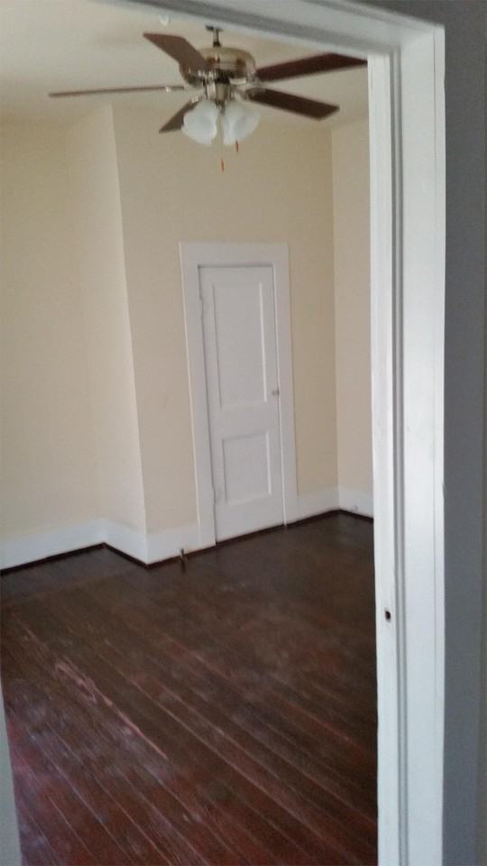 3100 Avenue G - Photo 3 of 6