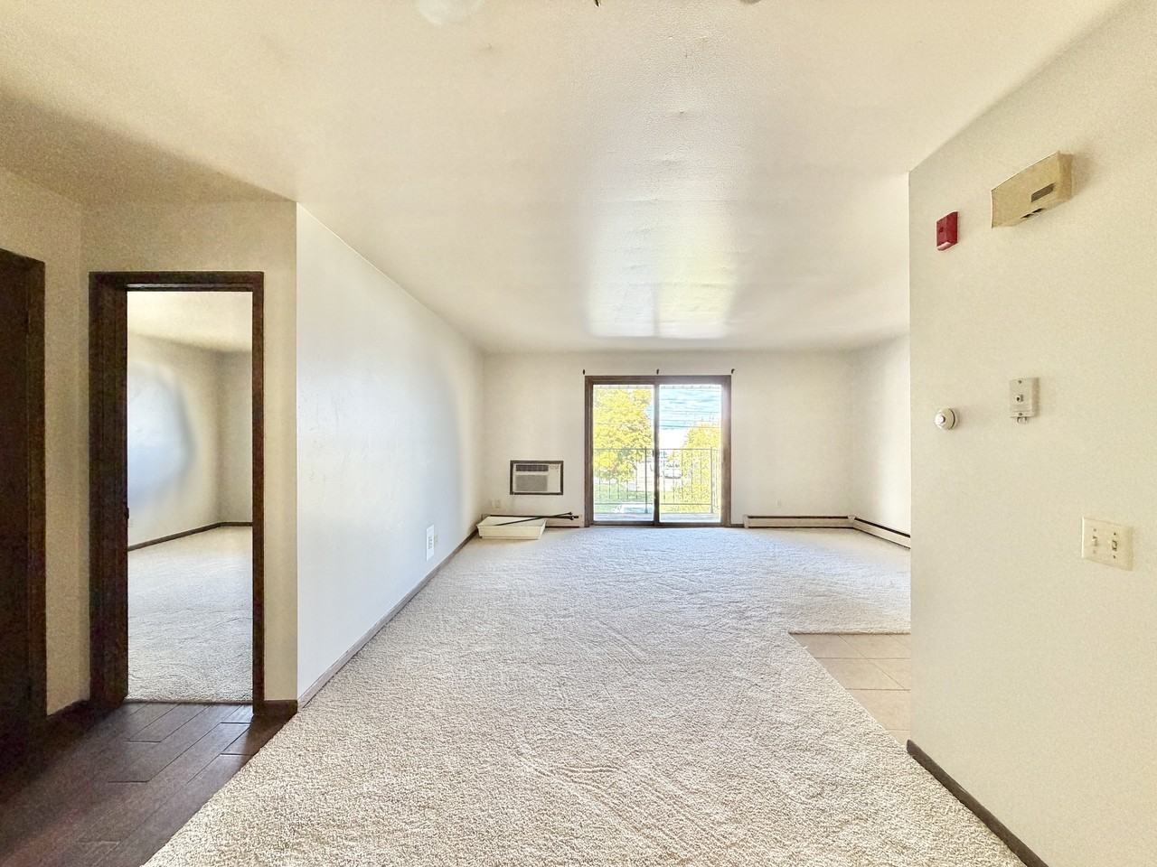 1810 Greenway Cross - Photo 4 of 28