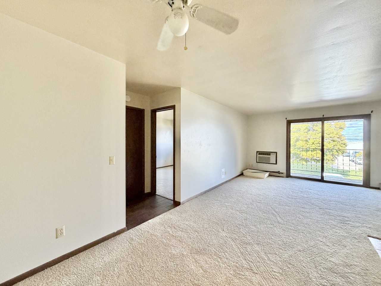 1810 Greenway Cross - Photo 5 of 28