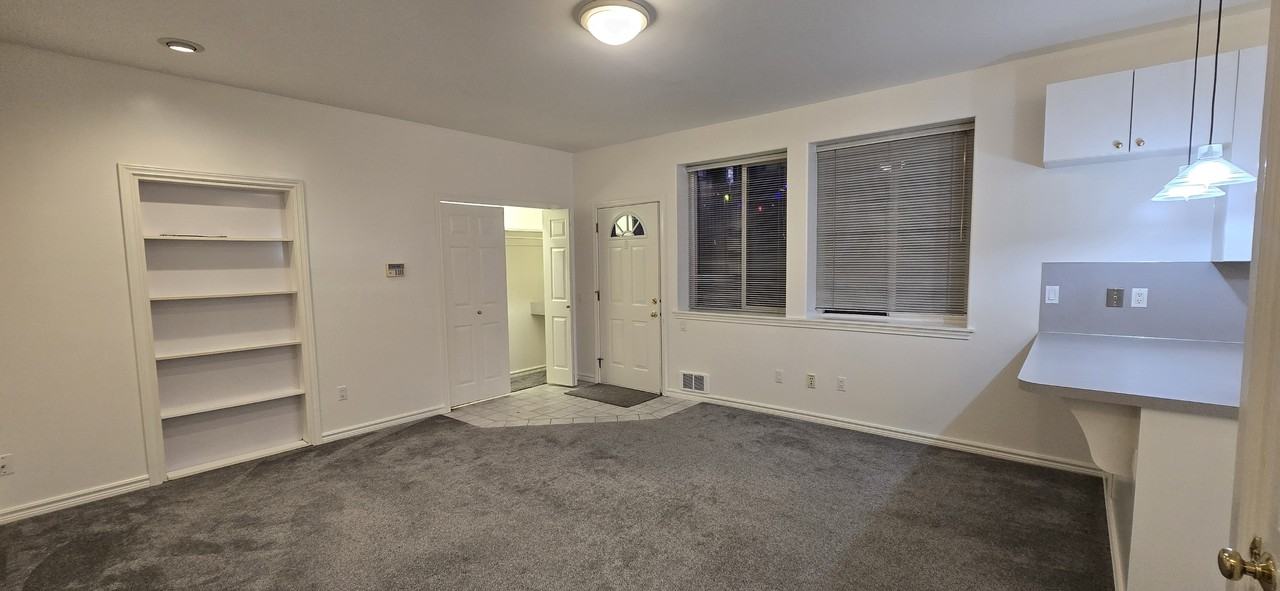 5106 Green Lake Way N. - Photo 2 of 17