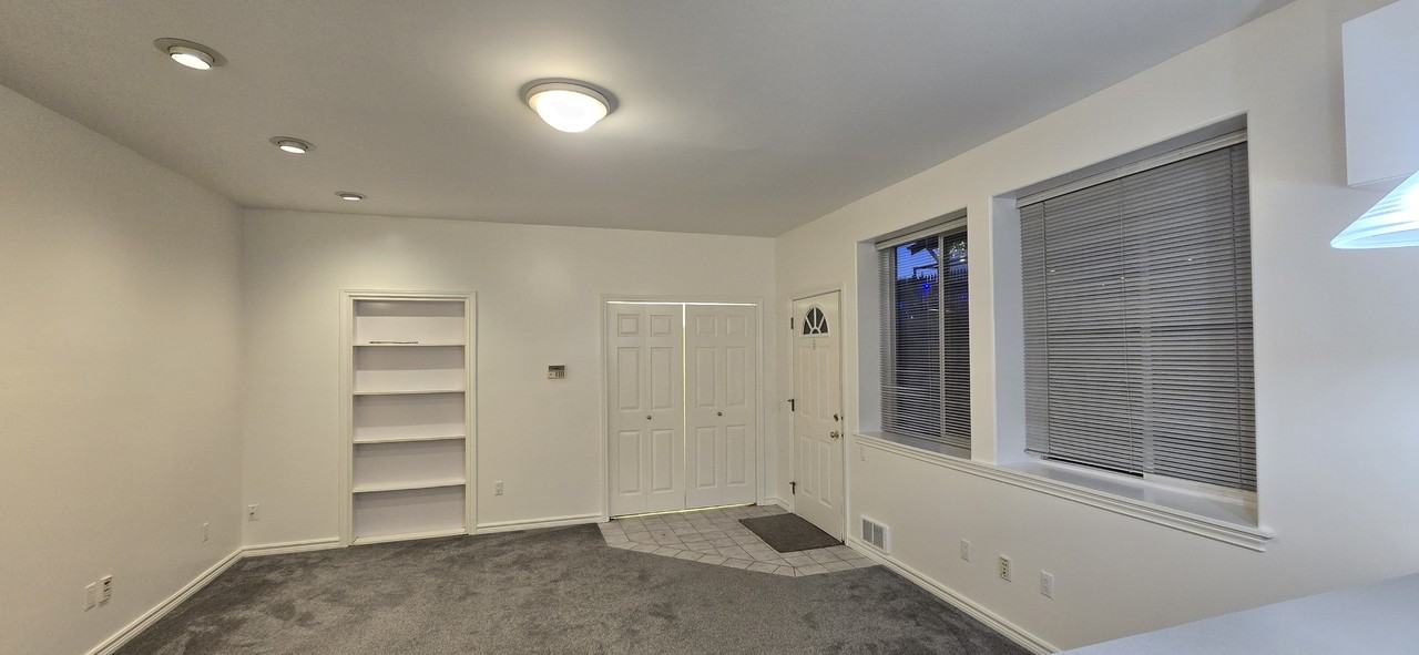 5106 Green Lake Way N. - Photo 3 of 17