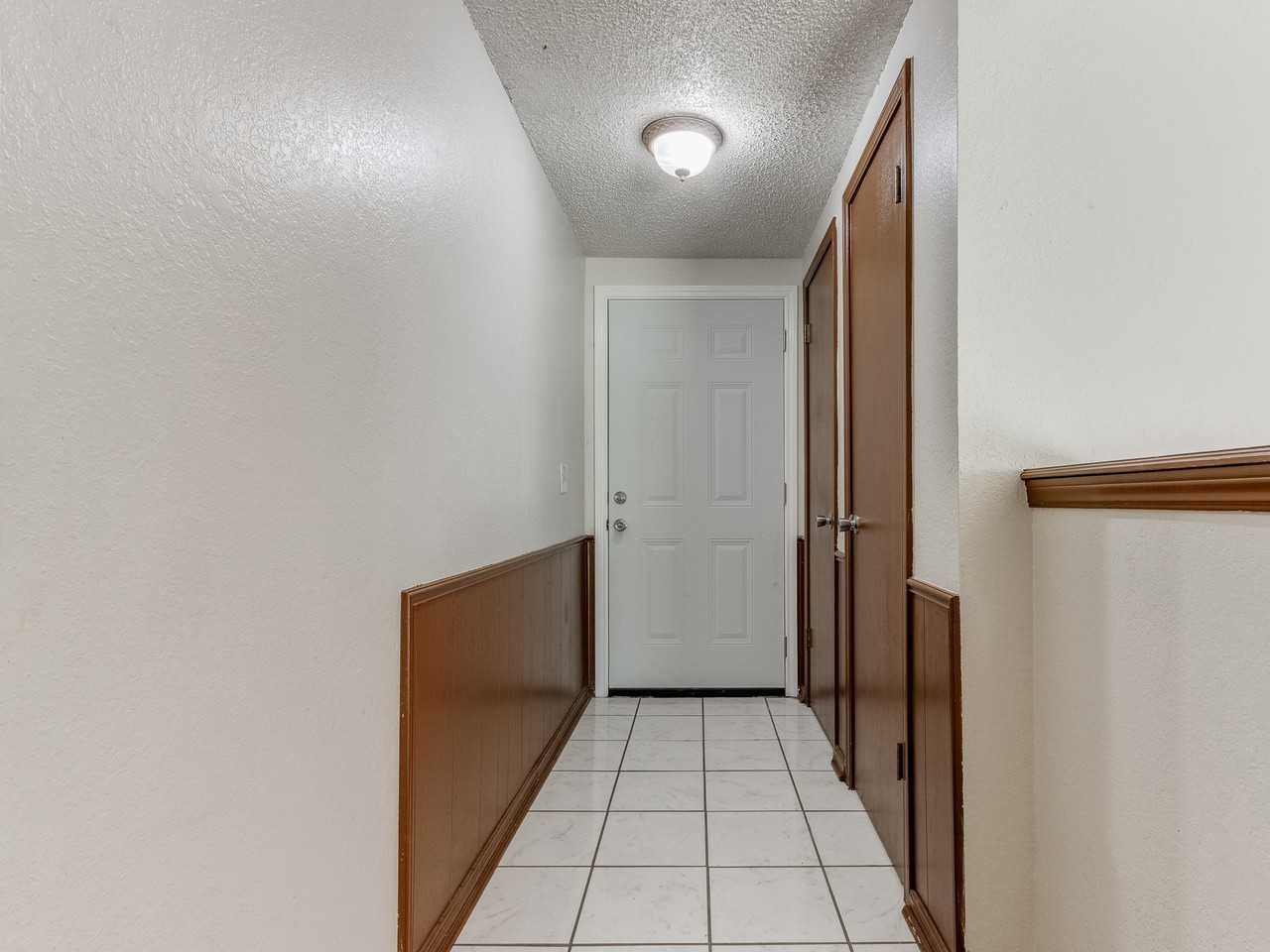 929 Branchwood Dr #1 - Photo 3 of 26