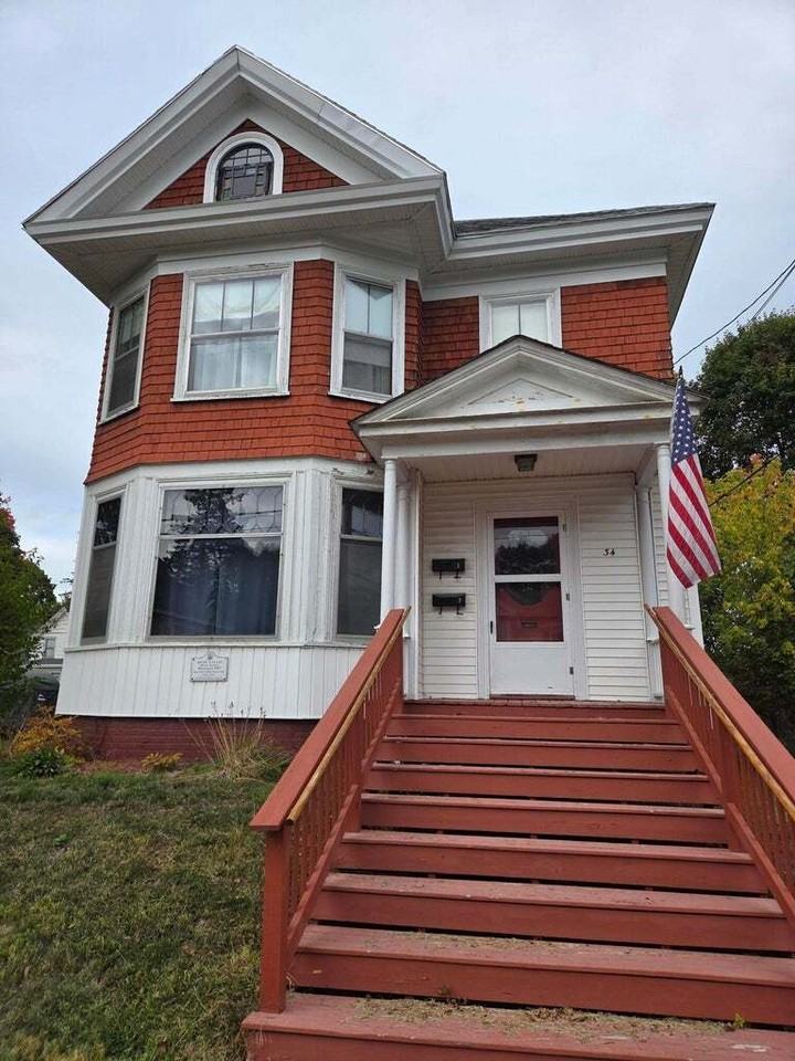 34 Brimmer Street - Photo 2 of 7