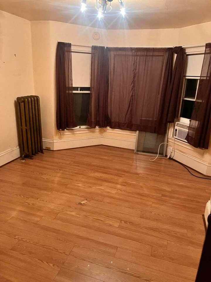 34 Brimmer Street - Photo 6 of 7