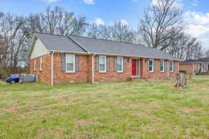 featured image of 201 Hunter Dr