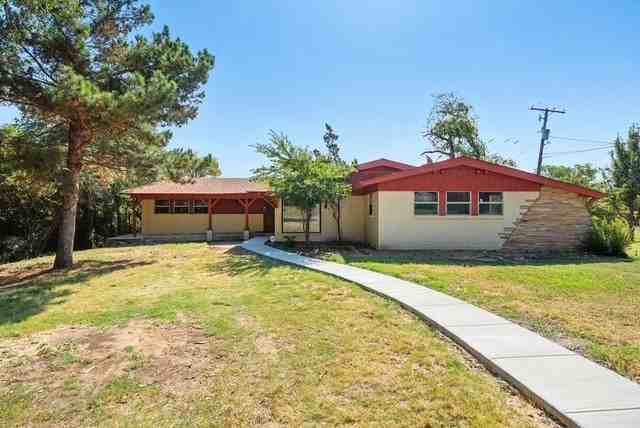 1421 Lake Shore Drive - Photo 2 of 50