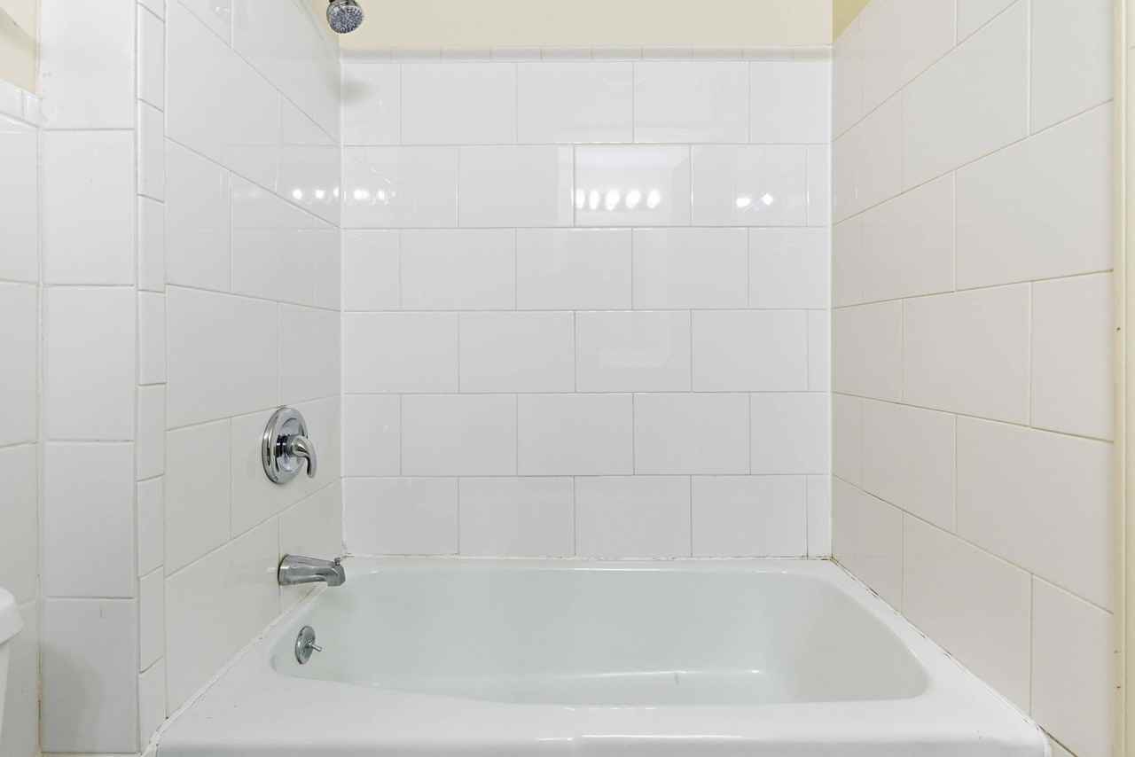 7400 6 Mile Lane - Photo 7 of 21