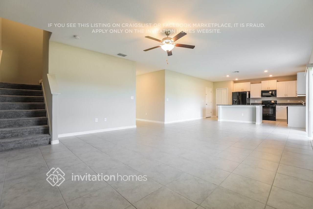 1882 Crinkle Leaf Ct - Photo 4 of 18