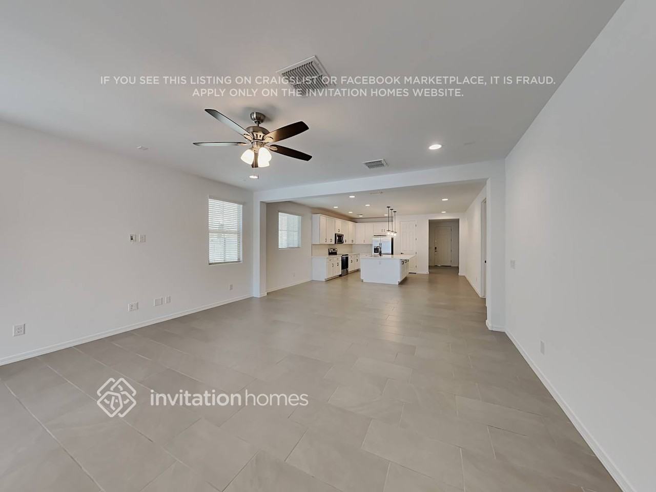 19816 W Verde Ln - Photo 4 of 18