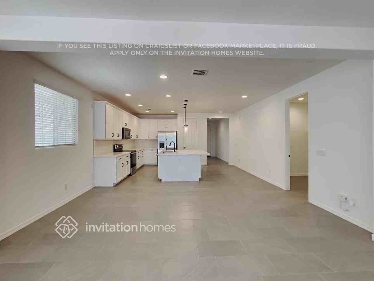 19816 W Verde Ln - Photo 7 of 18