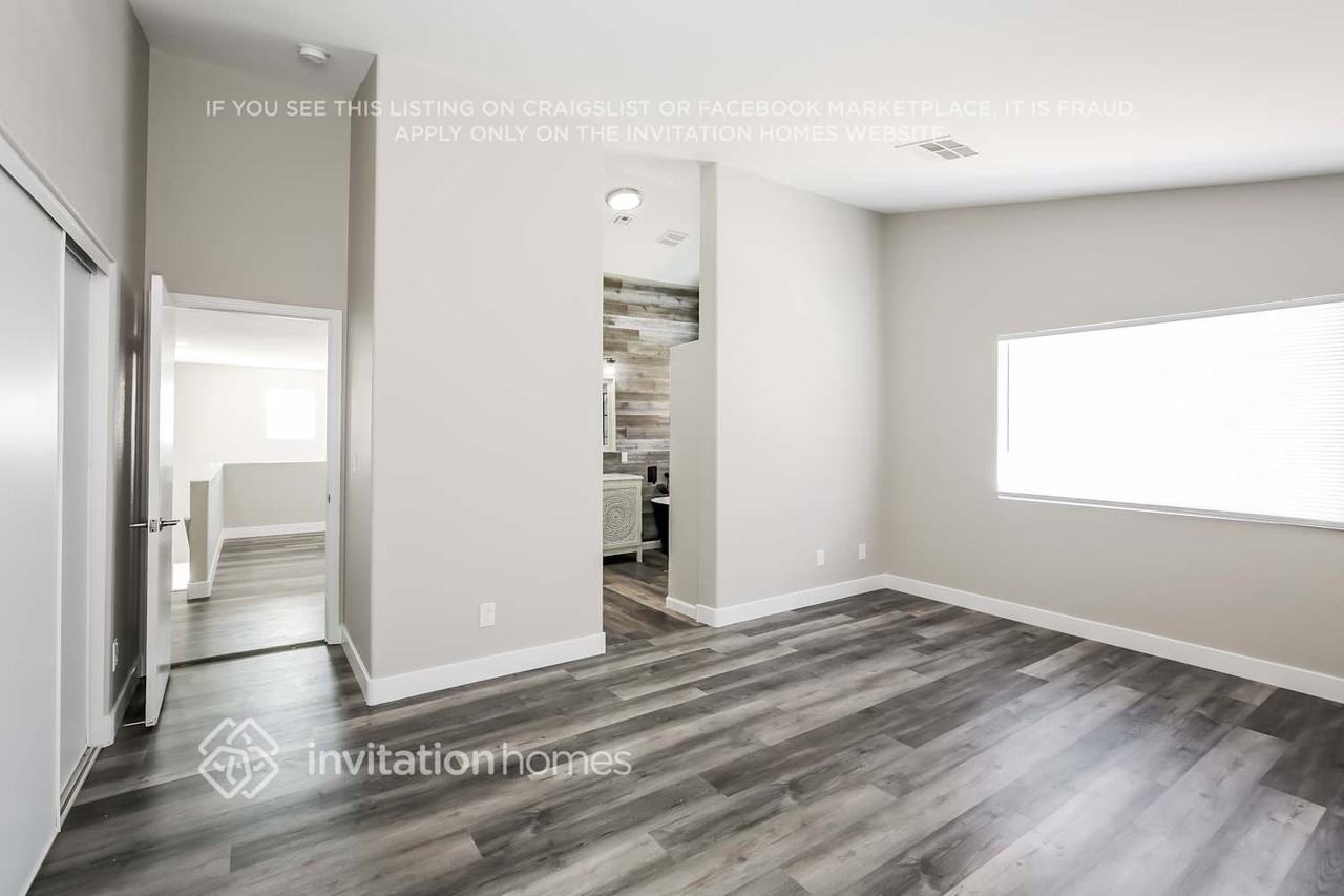 6117 Dogwood Falls Ct - Photo 4 of 15