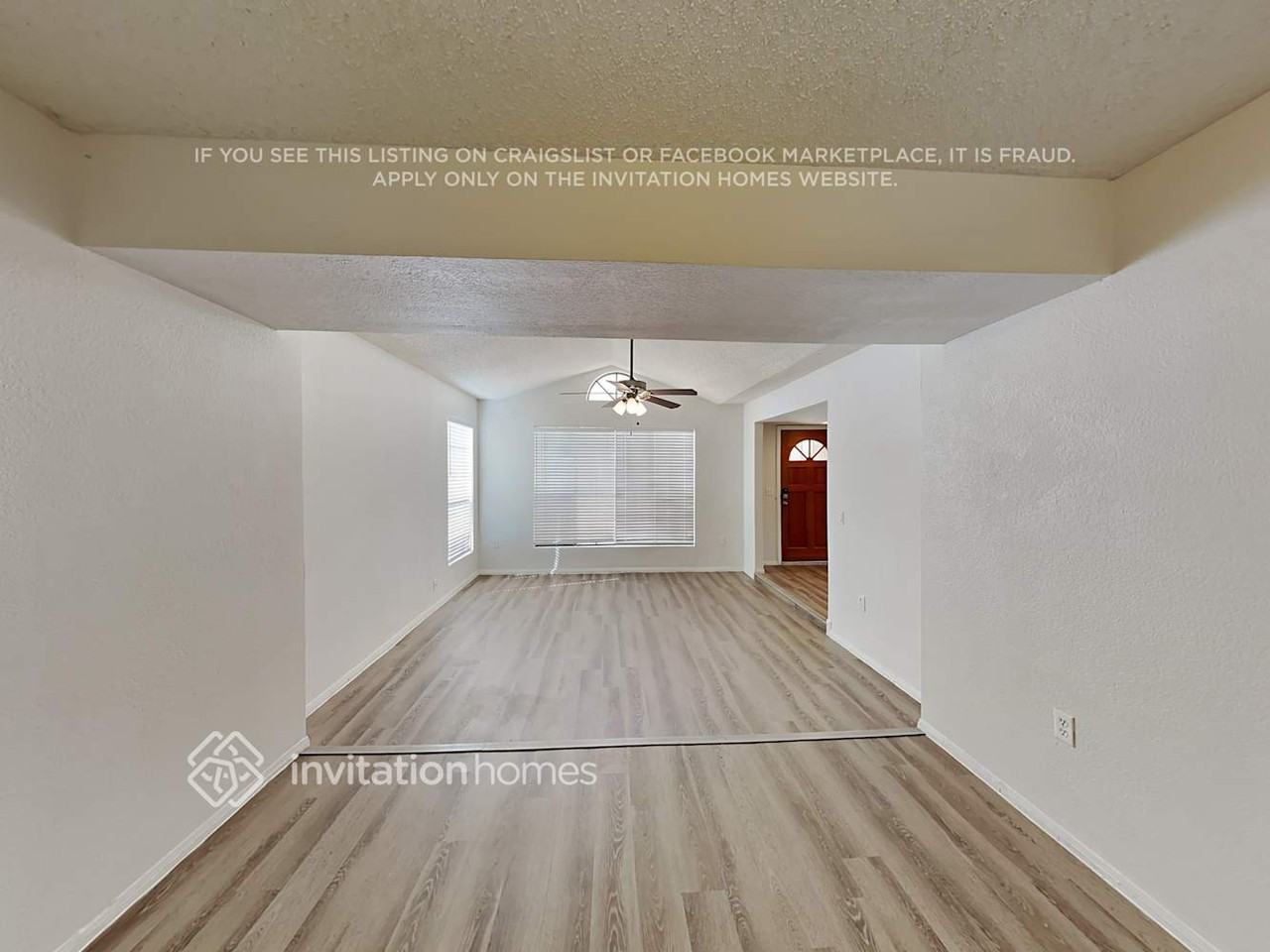 501 N Redrock St - Photo 4 of 21