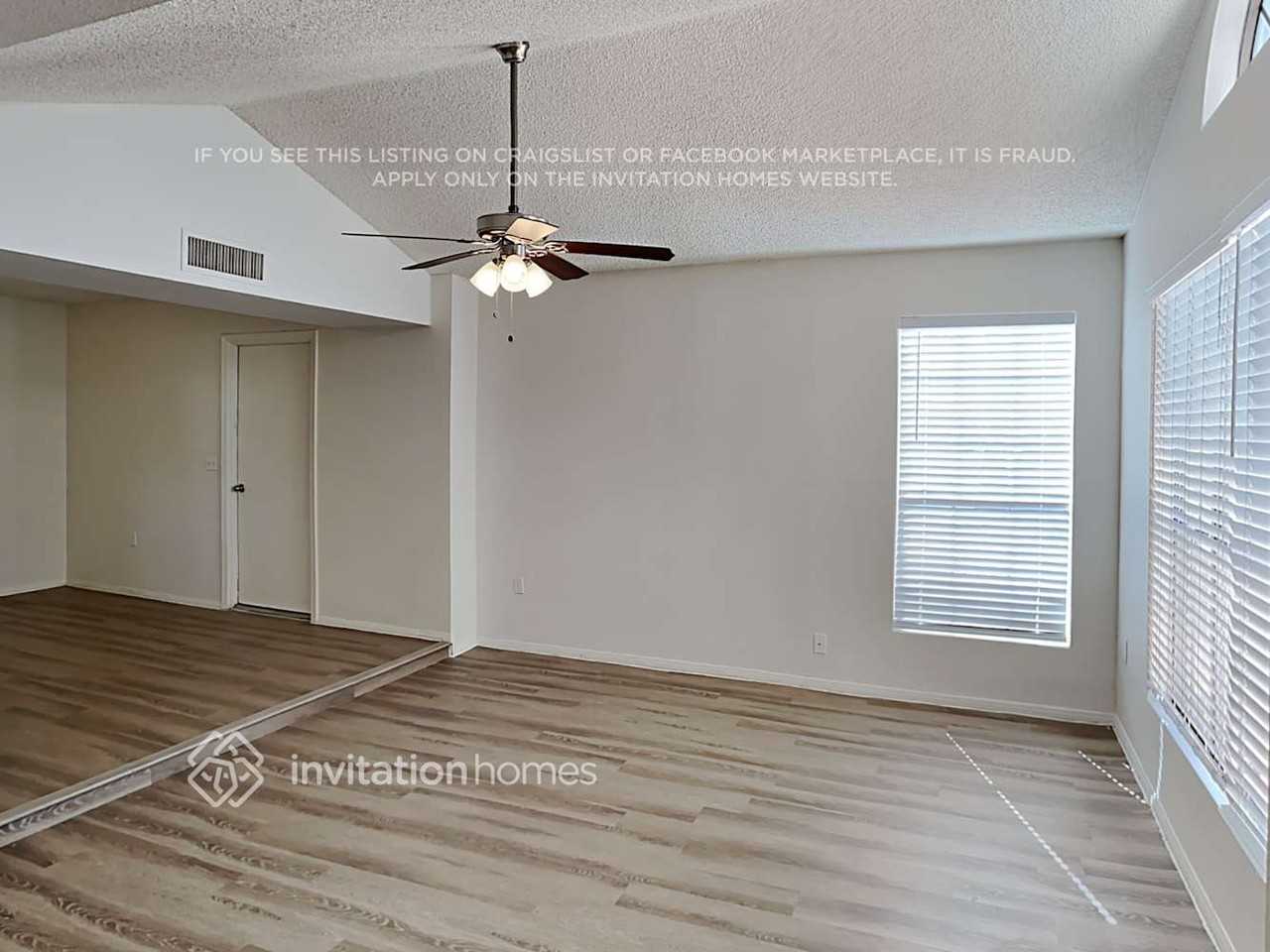 501 N Redrock St - Photo 7 of 21