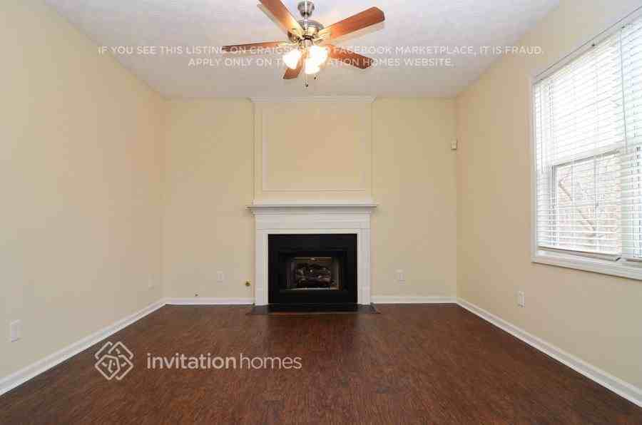 7331 Copperbend Ct - Photo 3 of 16