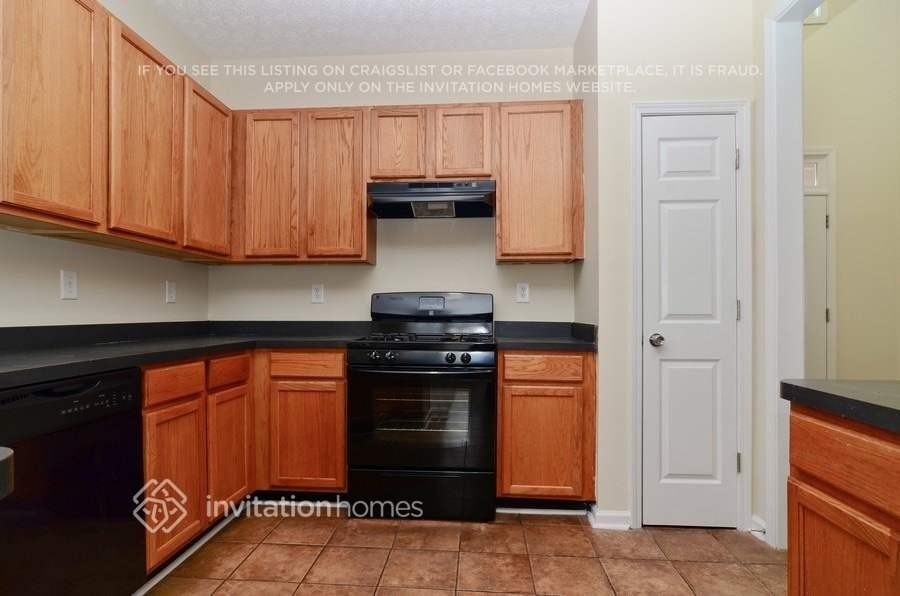 7331 Copperbend Ct - Photo 6 of 16