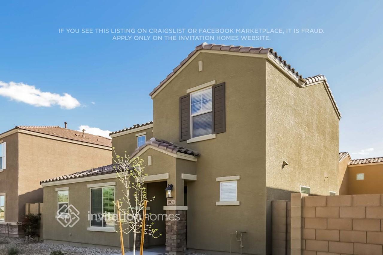 3907 S 79th Ln - Photo 2 of 16