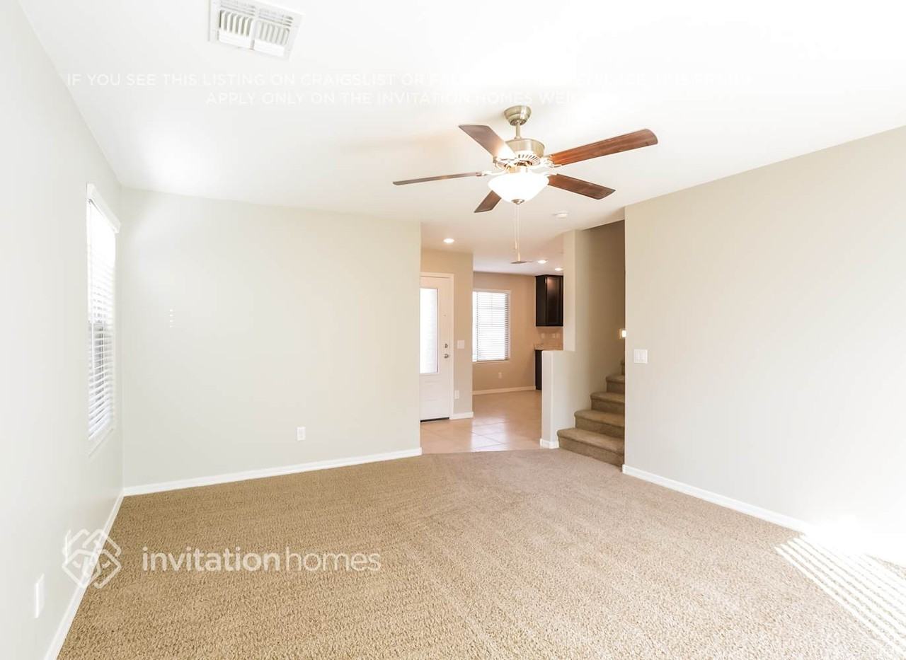 3907 S 79th Ln - Photo 3 of 16