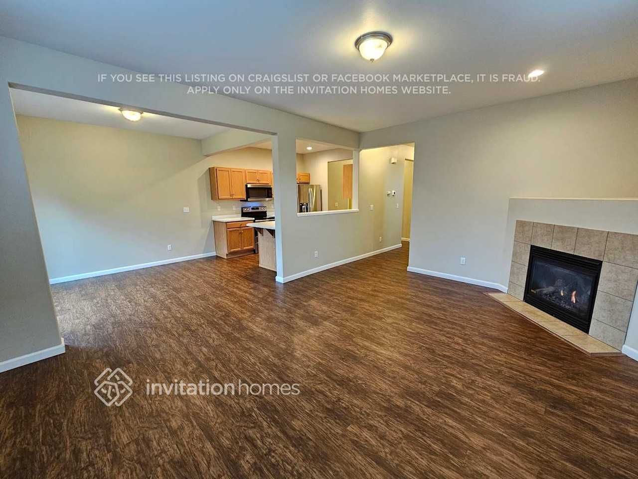 17911 36th Ave E - Photo 3 of 14