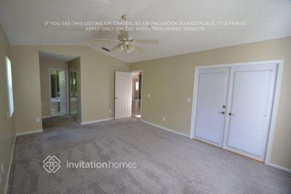 326 Nw 47th Ter - Photo 5 of 9