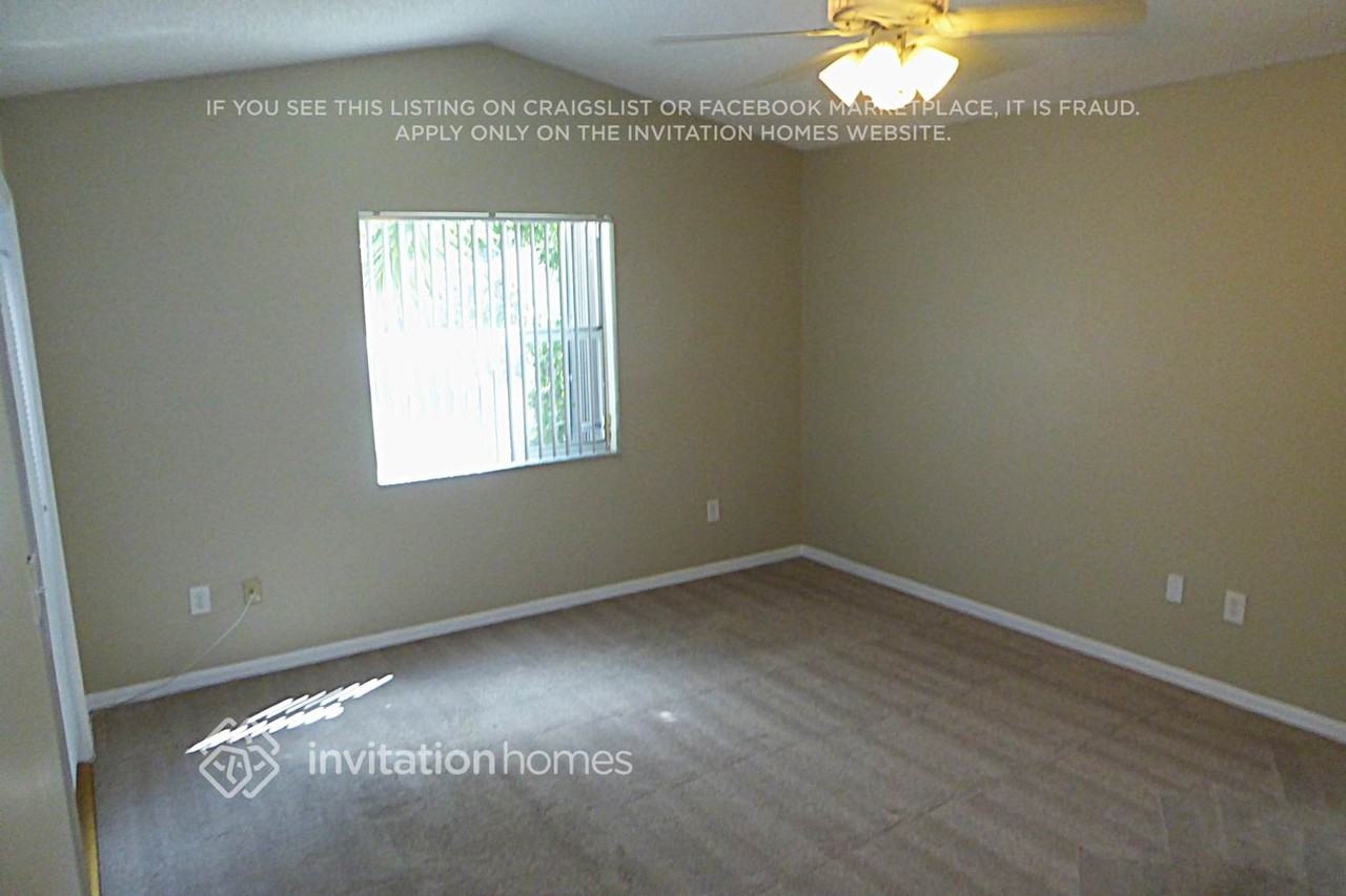 326 Nw 47th Ter - Photo 6 of 9