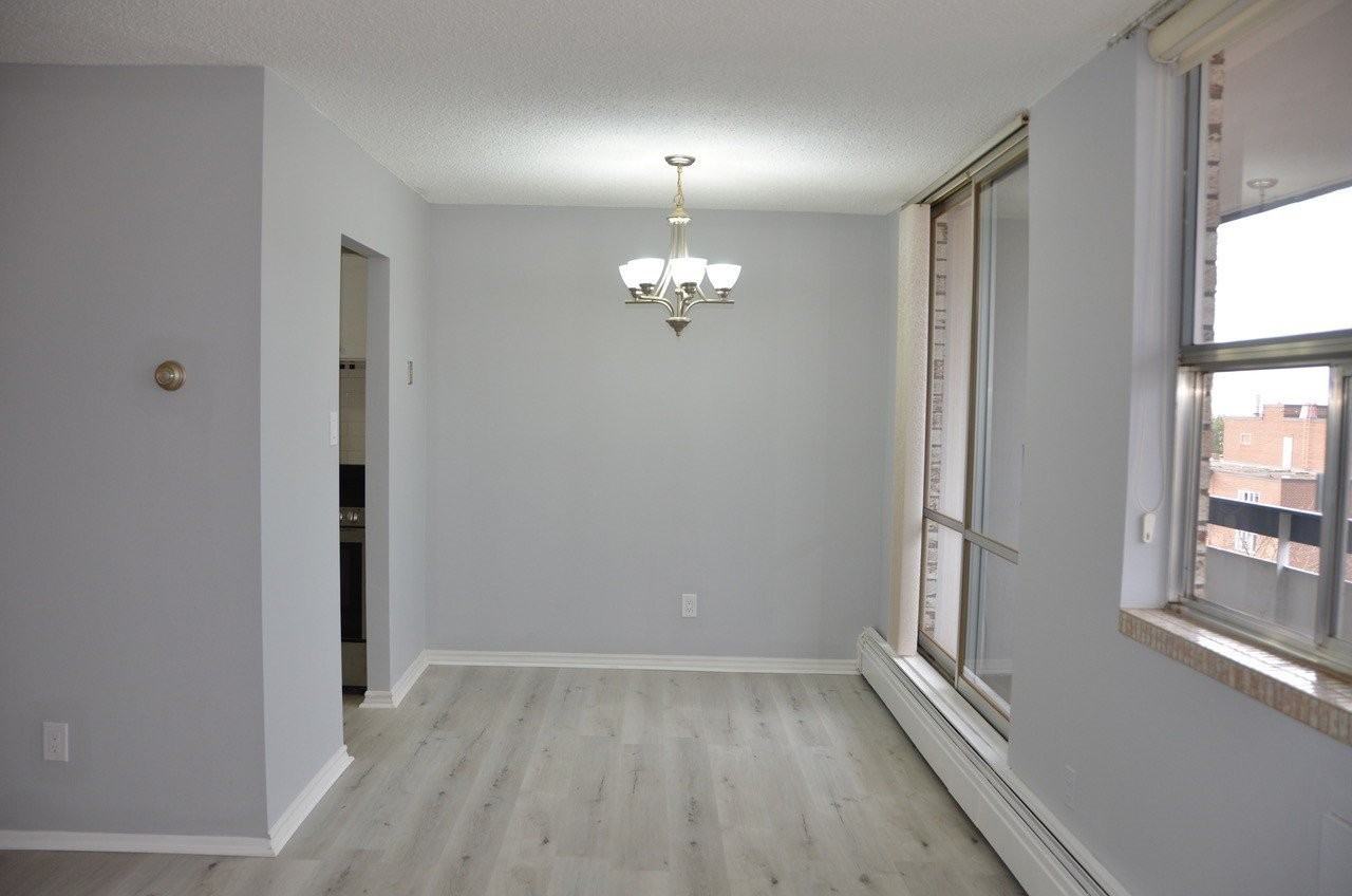 367 Geneva St - Photo 5 of 9