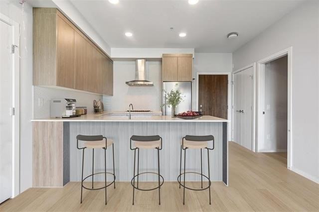 6283 Kingsway - Photo 2 of 16