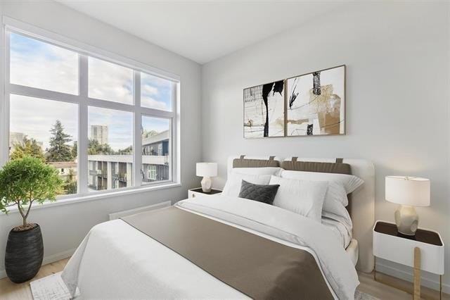 6283 Kingsway - Photo 3 of 16