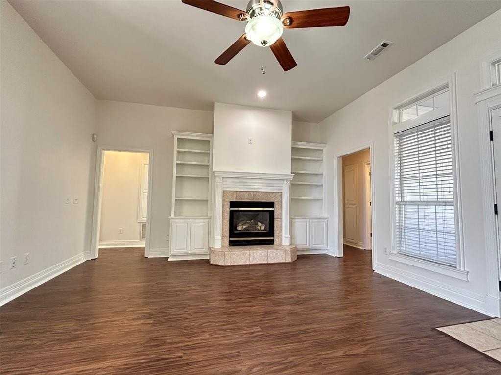 700 Cornell St - Photo 5 of 19