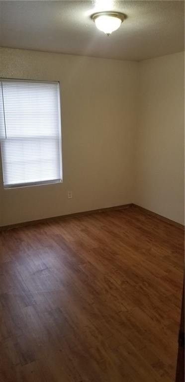 405 Sisters Ave #203 - Photo 6 of 7