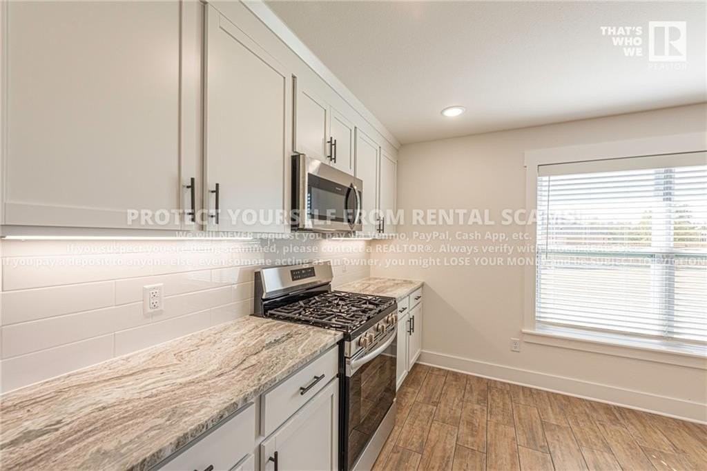 51 W Pitts St - Photo 7 of 19