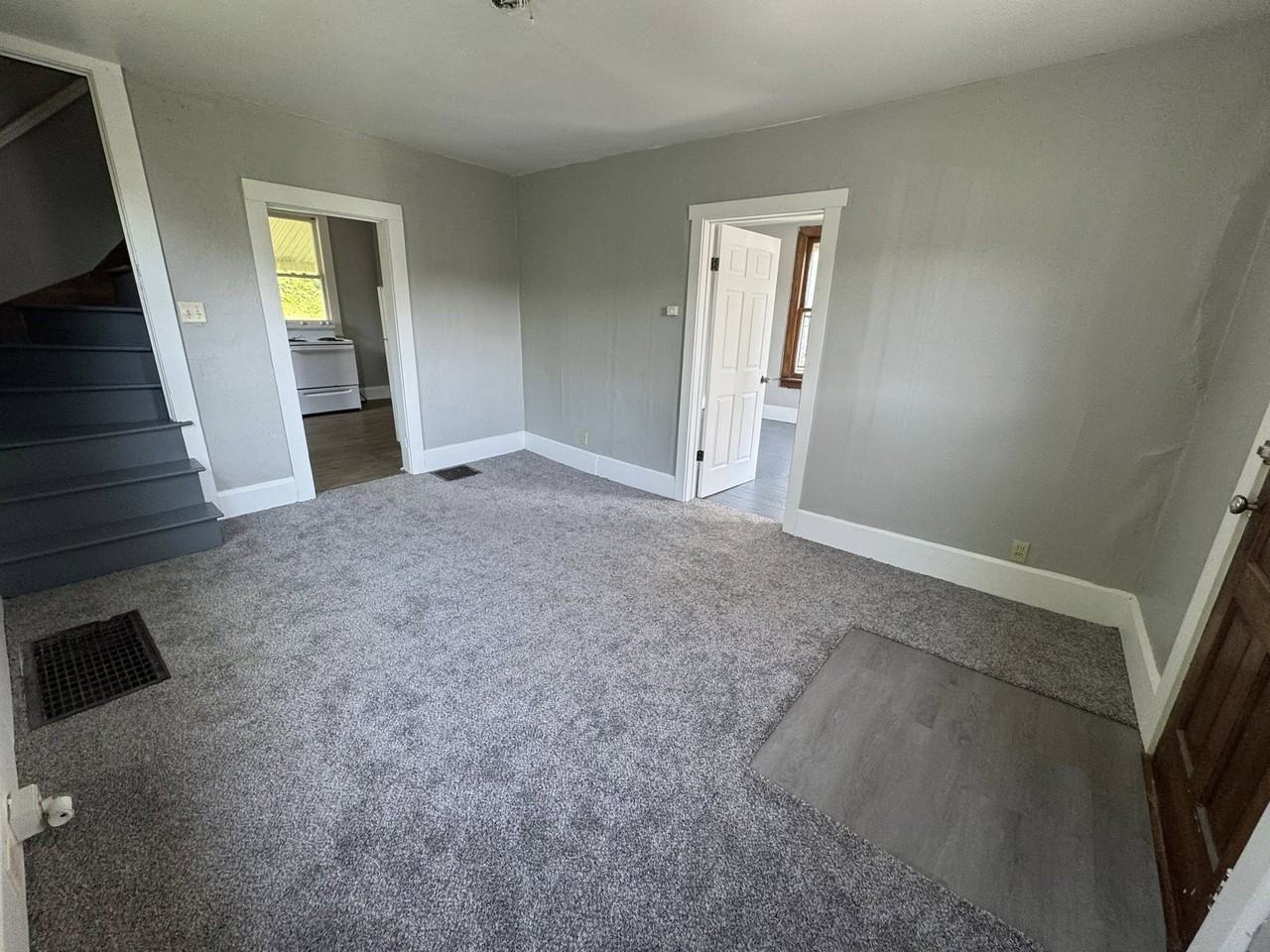 253 Corwin Ave #1 - Photo 3 of 5