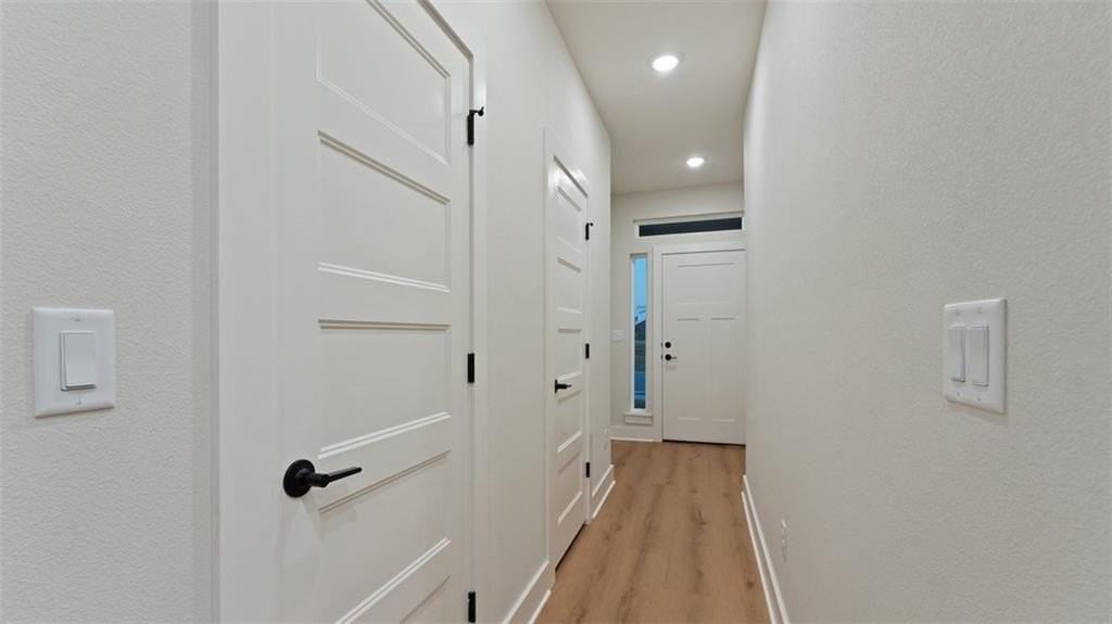 1851 Lapis Ave - Photo 6 of 27