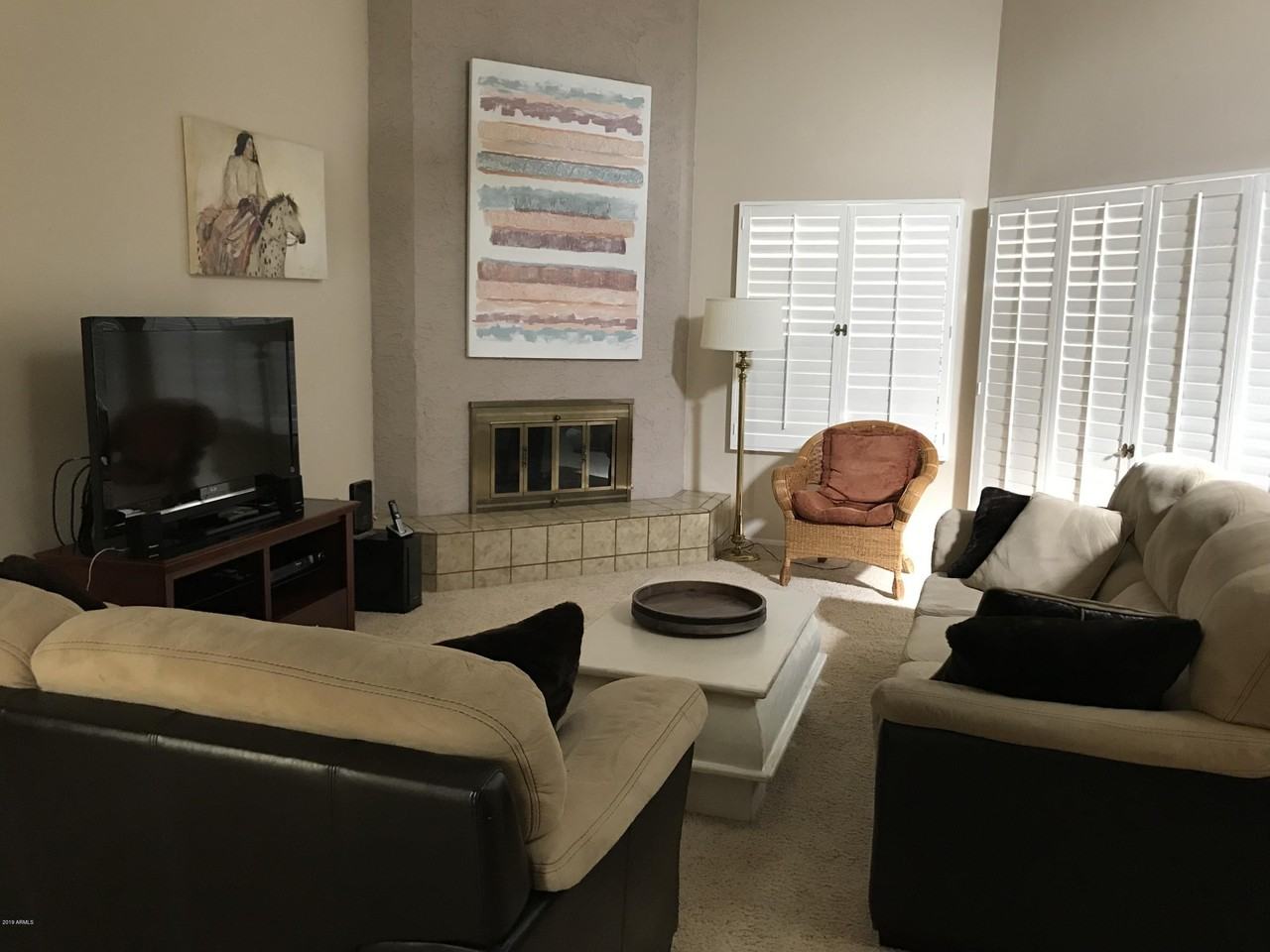 8320 E San Bernardo Dr - Photo 2 of 14