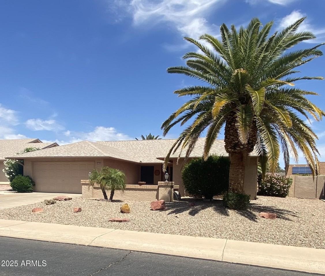 19609 N 98th Dr - Photo 3 of 38