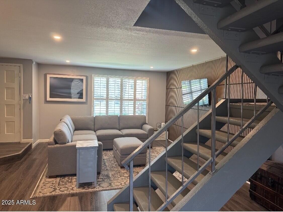 5059 N 83rd St - Photo 3 of 12