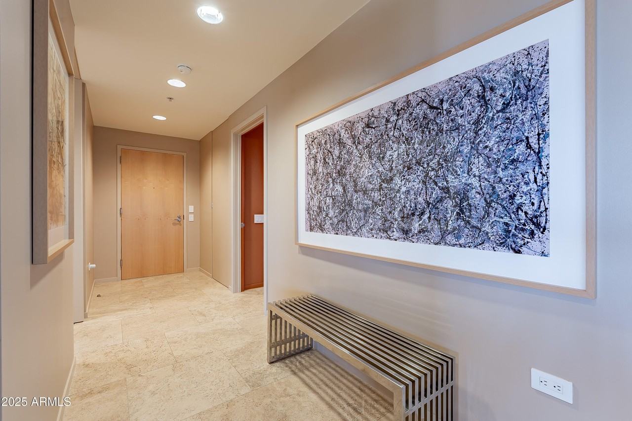 7167 E Rancho Vista Dr Unit 6004 #6004 - Photo 5 of 35