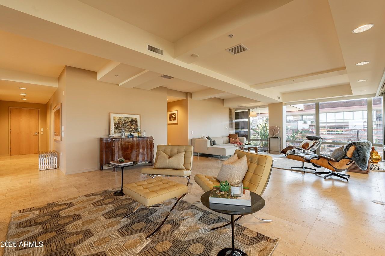 7167 E Rancho Vista Dr Unit 6004 #6004 - Photo 7 of 35